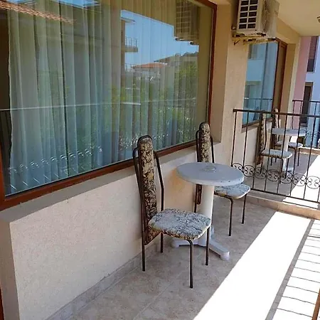 Beroe Hotel 3*