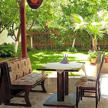 Beroe Otel