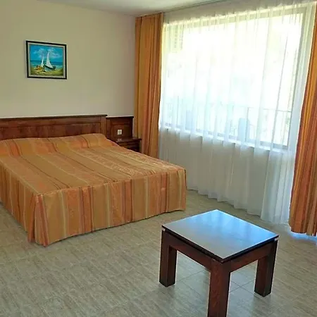 Beroe 3* Święty Włas