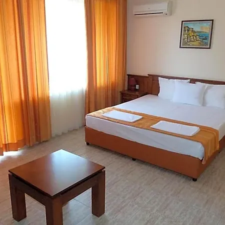Beroe Hotel