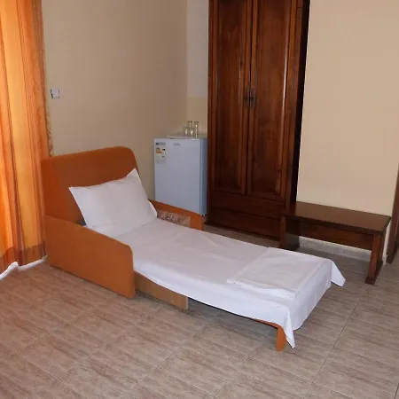 Отель Beroe