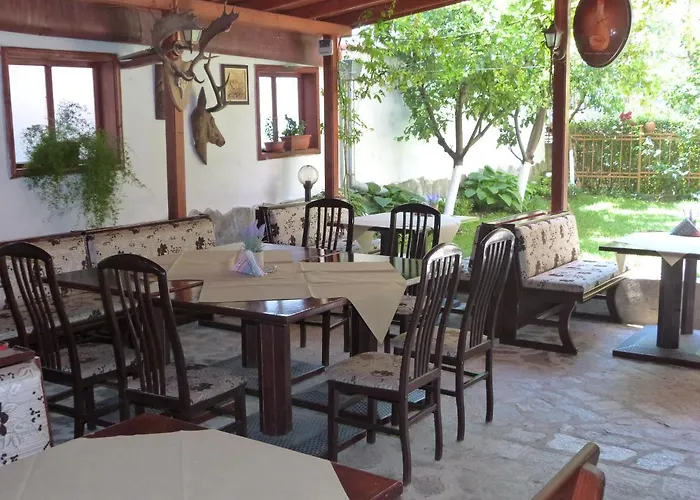 Хотел берое